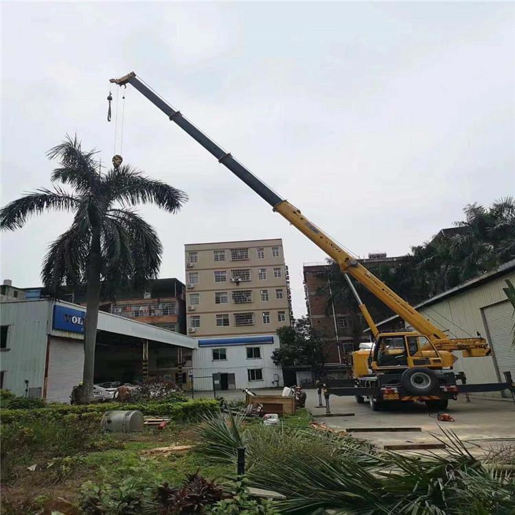 连城县12吨吊车出租一天的收费标准是什么