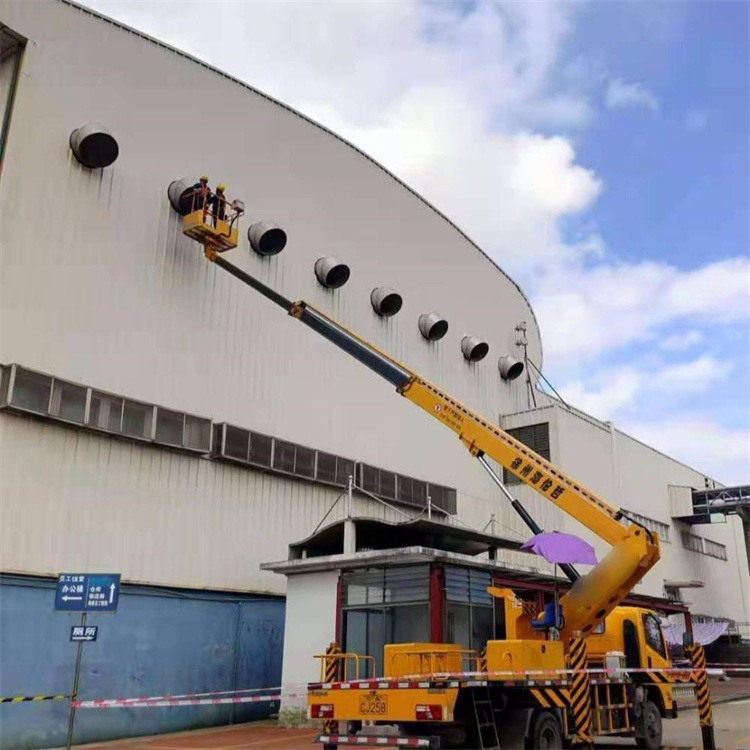 连城县高空作业车出租服务：专业广告牌安装解决方案