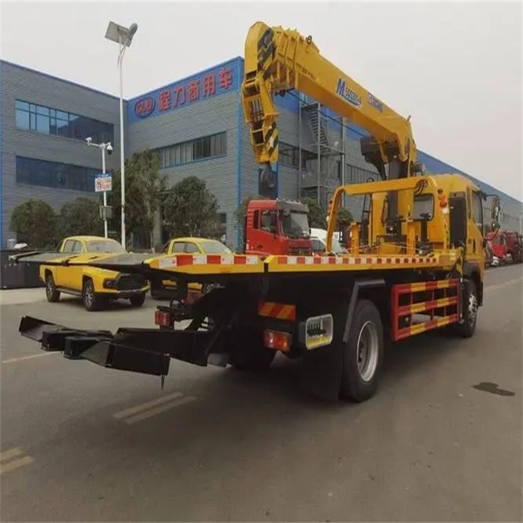 连城县附近小随车吊出租电话，轻松解决搬运烦恼