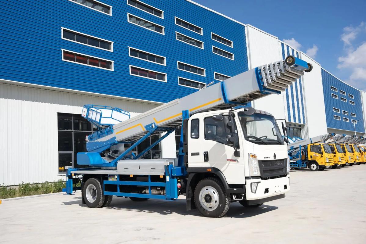 连城县出租云梯车高空作业车 建筑垃圾搬运